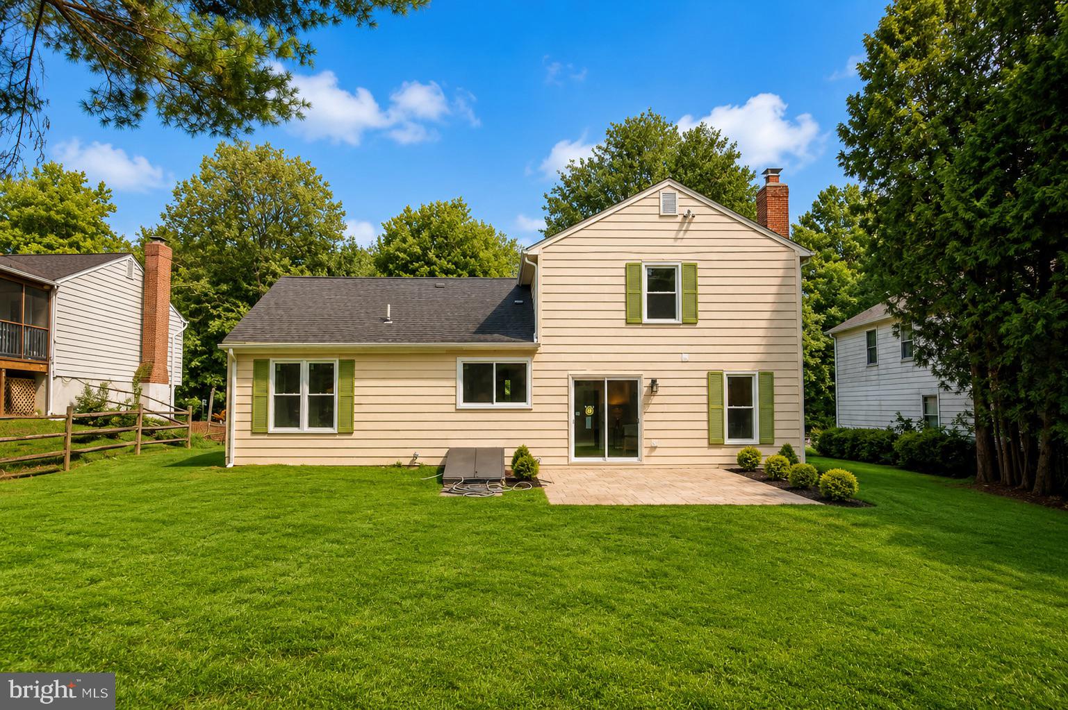 WATTS BRANCH MEADOWS - Residential
