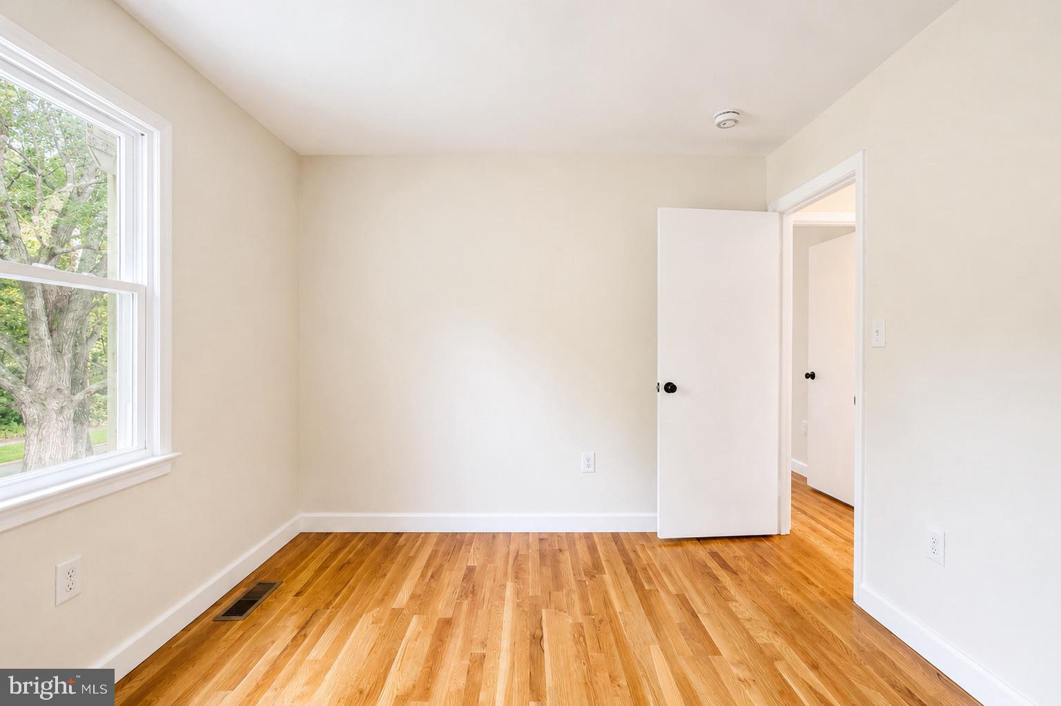 WATTS BRANCH MEADOWS - Residential
