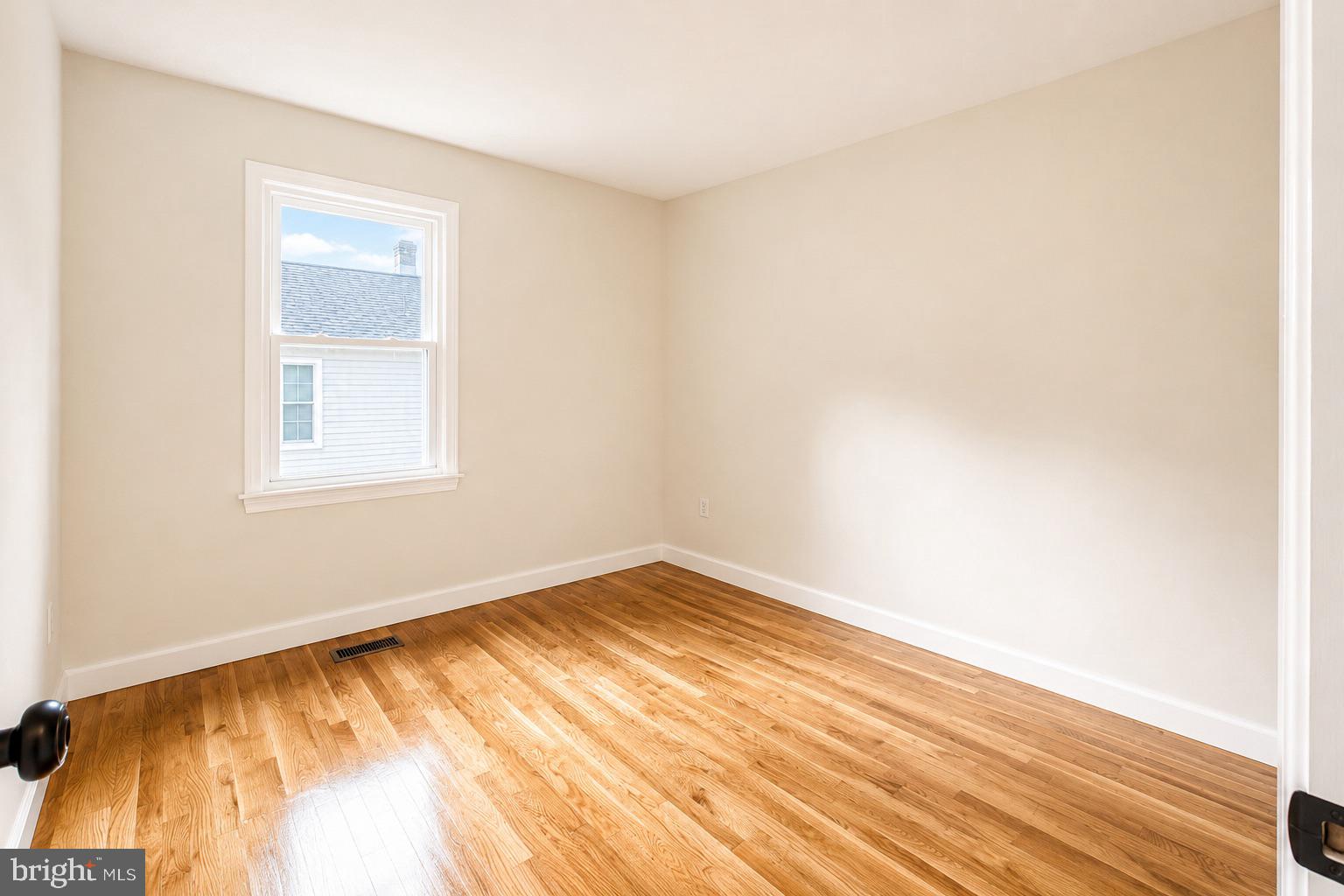 WATTS BRANCH MEADOWS - Residential