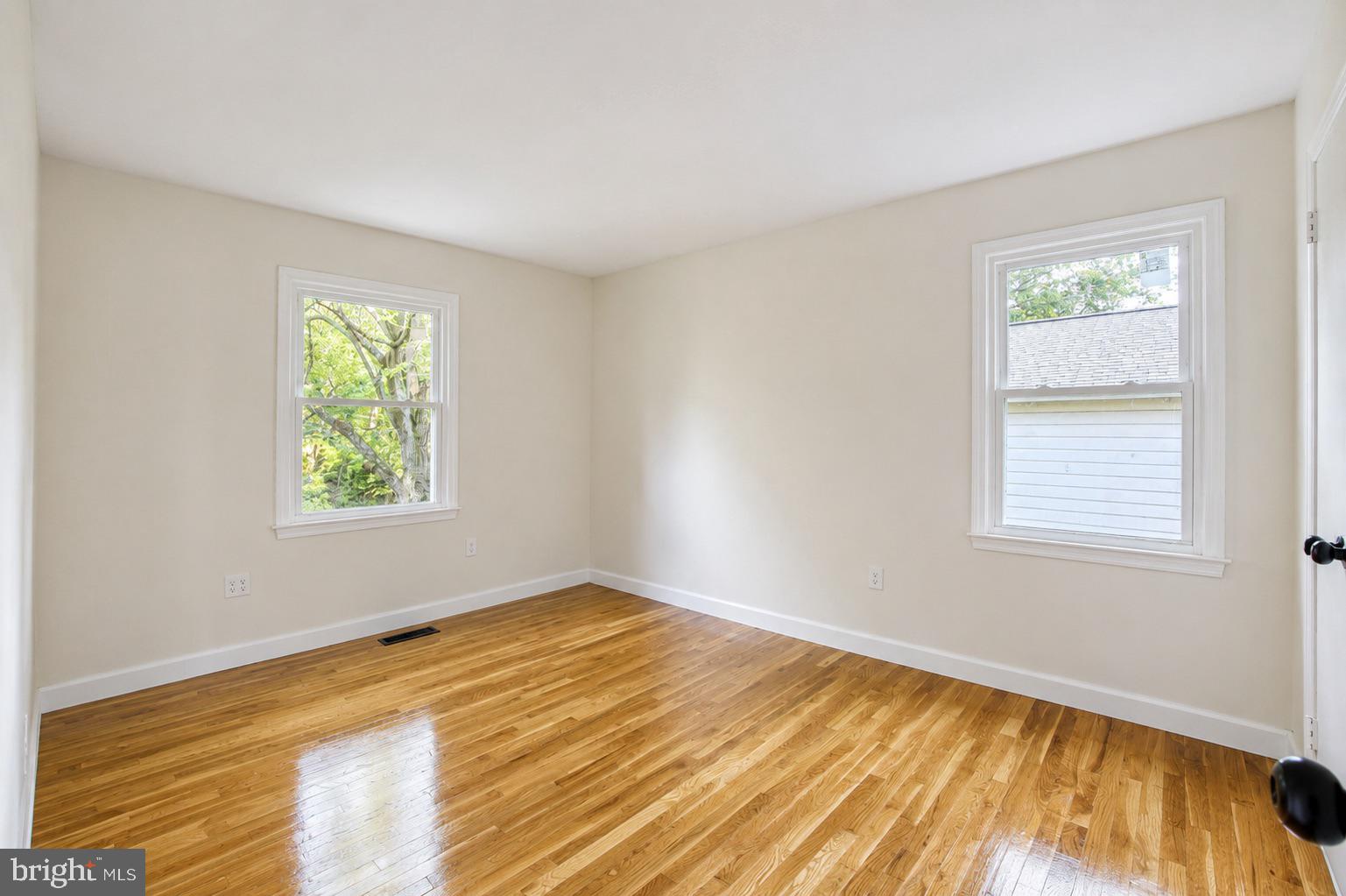 WATTS BRANCH MEADOWS - Residential
