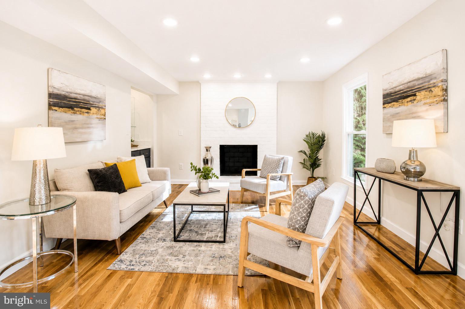 WATTS BRANCH MEADOWS - Residential