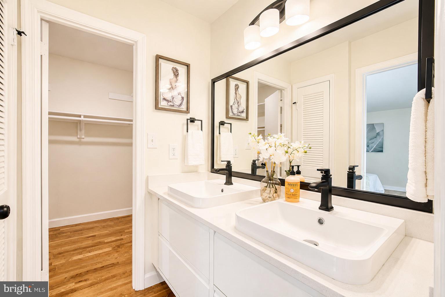 WATTS BRANCH MEADOWS - Residential