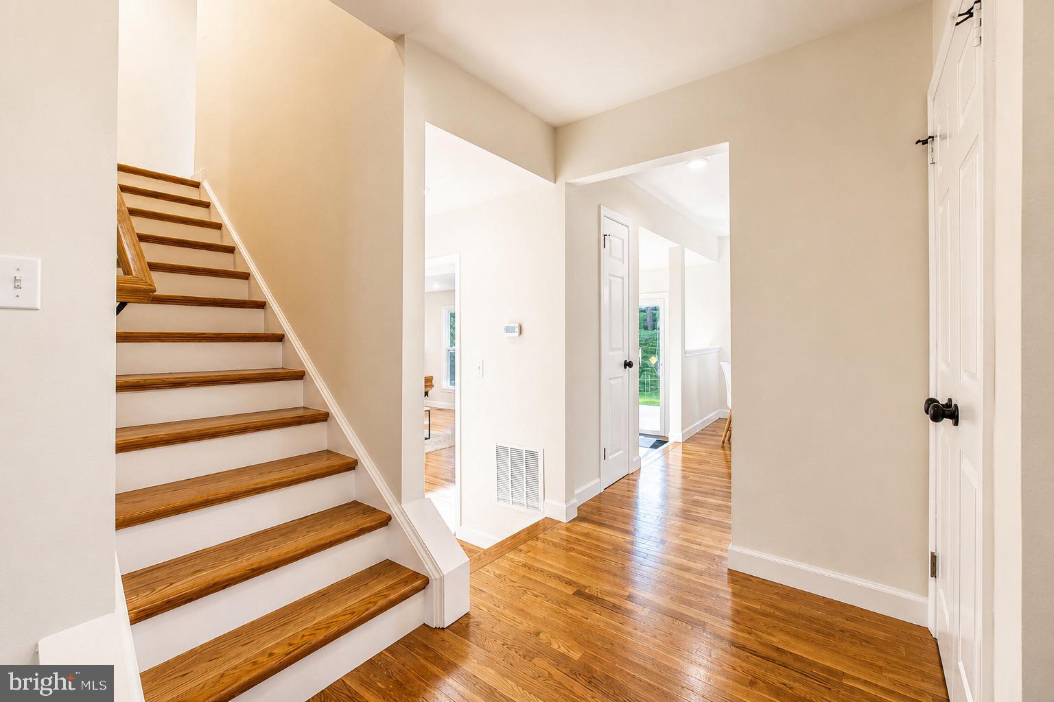 WATTS BRANCH MEADOWS - Residential