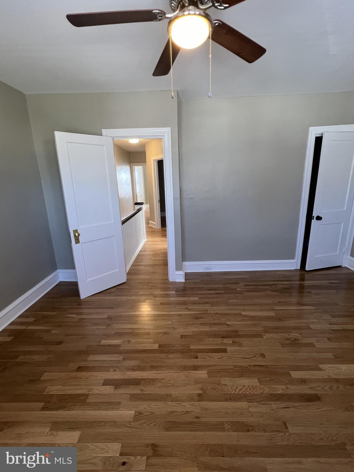 LAWNCREST - Residential