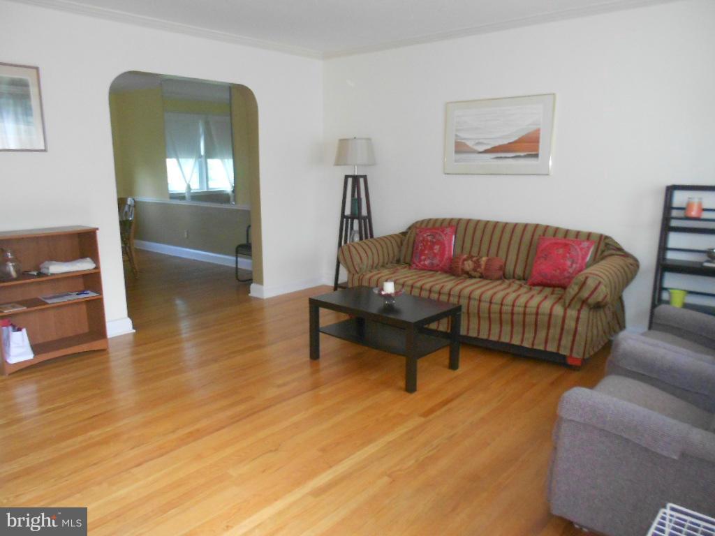 EDNOR GARDENS HISTORIC DISTRICT - Residential Lease