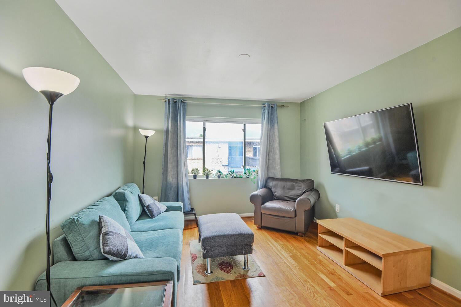 DEANWOOD - Residential