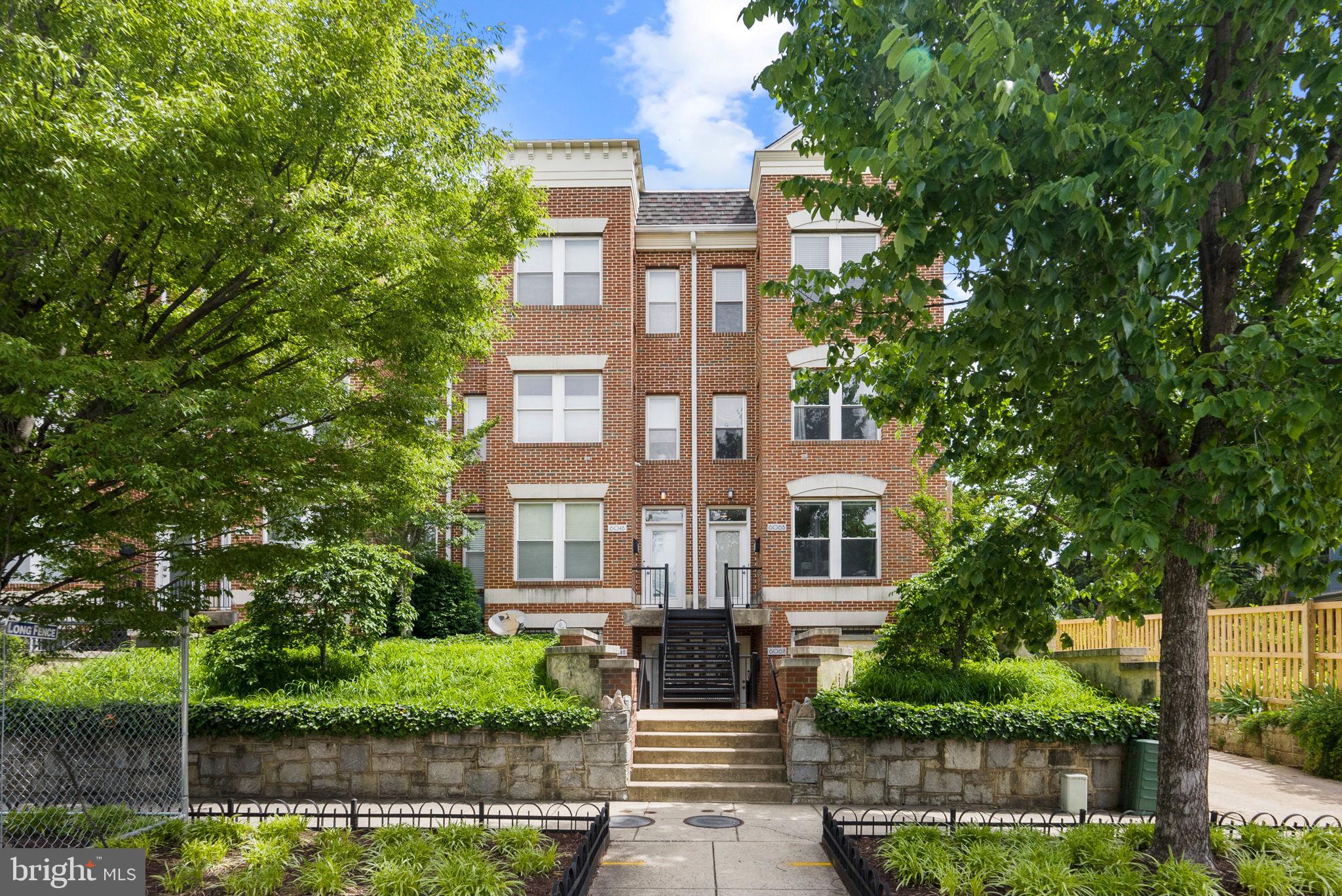 CAPITOL HILL - Residential Lease