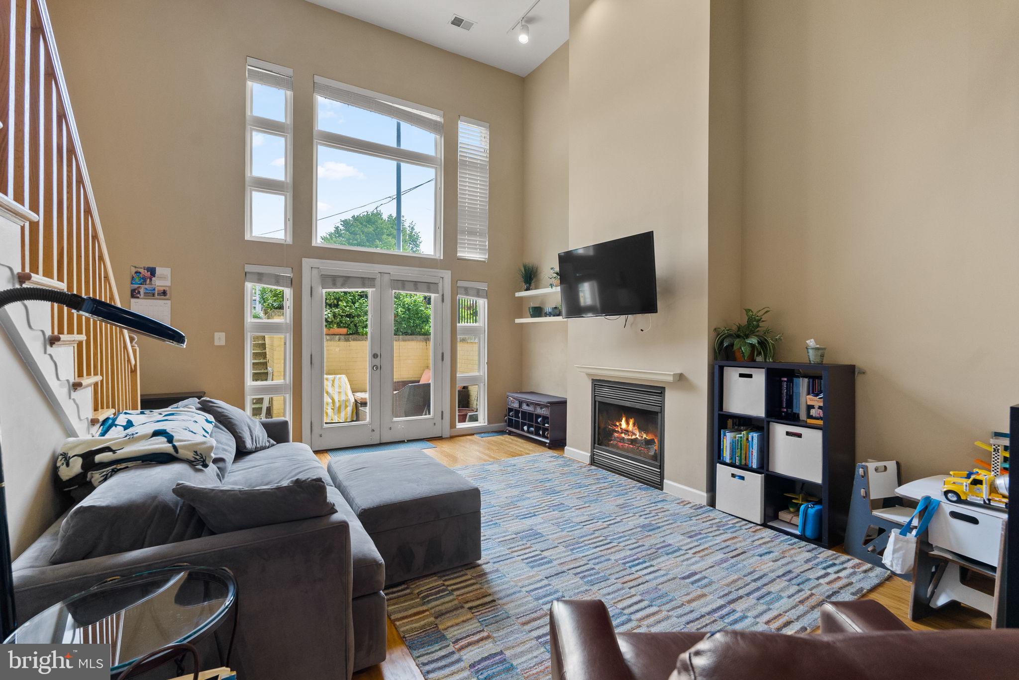 CAPITOL HILL - Residential Lease