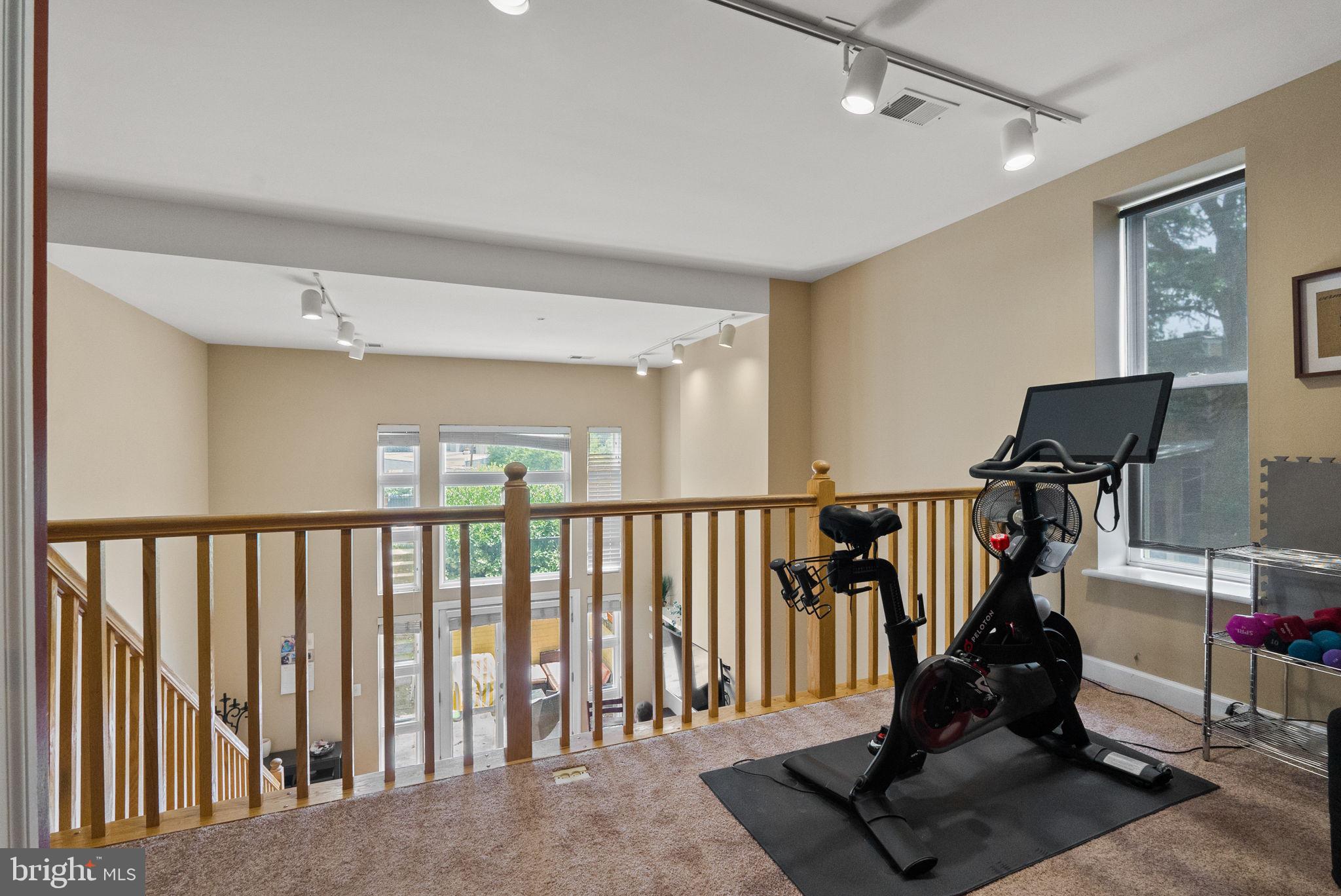 CAPITOL HILL - Residential Lease