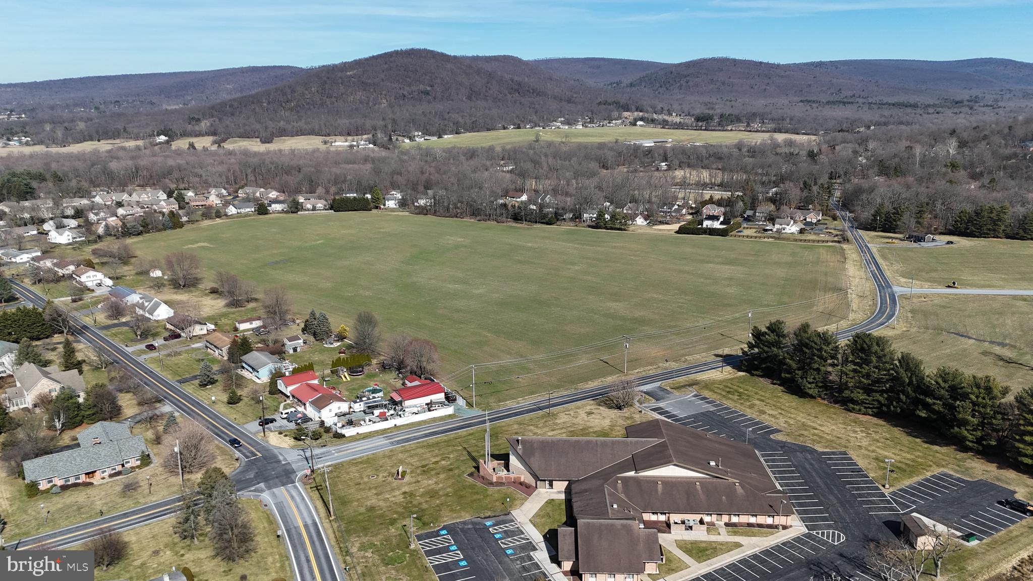 WOODCREST - Land