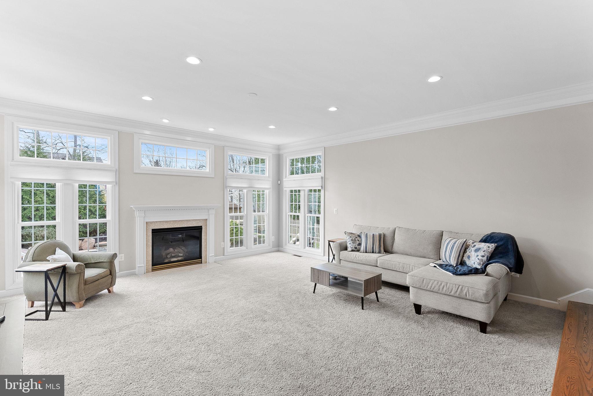 ASHBURN - Residential