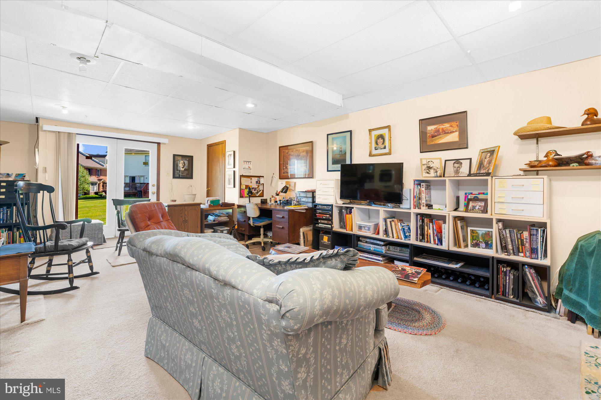 CHARLESTOWNE - Residential