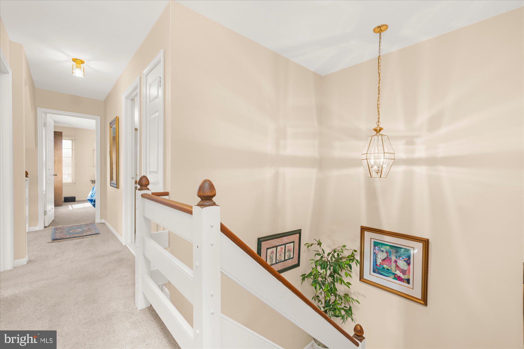 CHARLESTOWNE - Residential