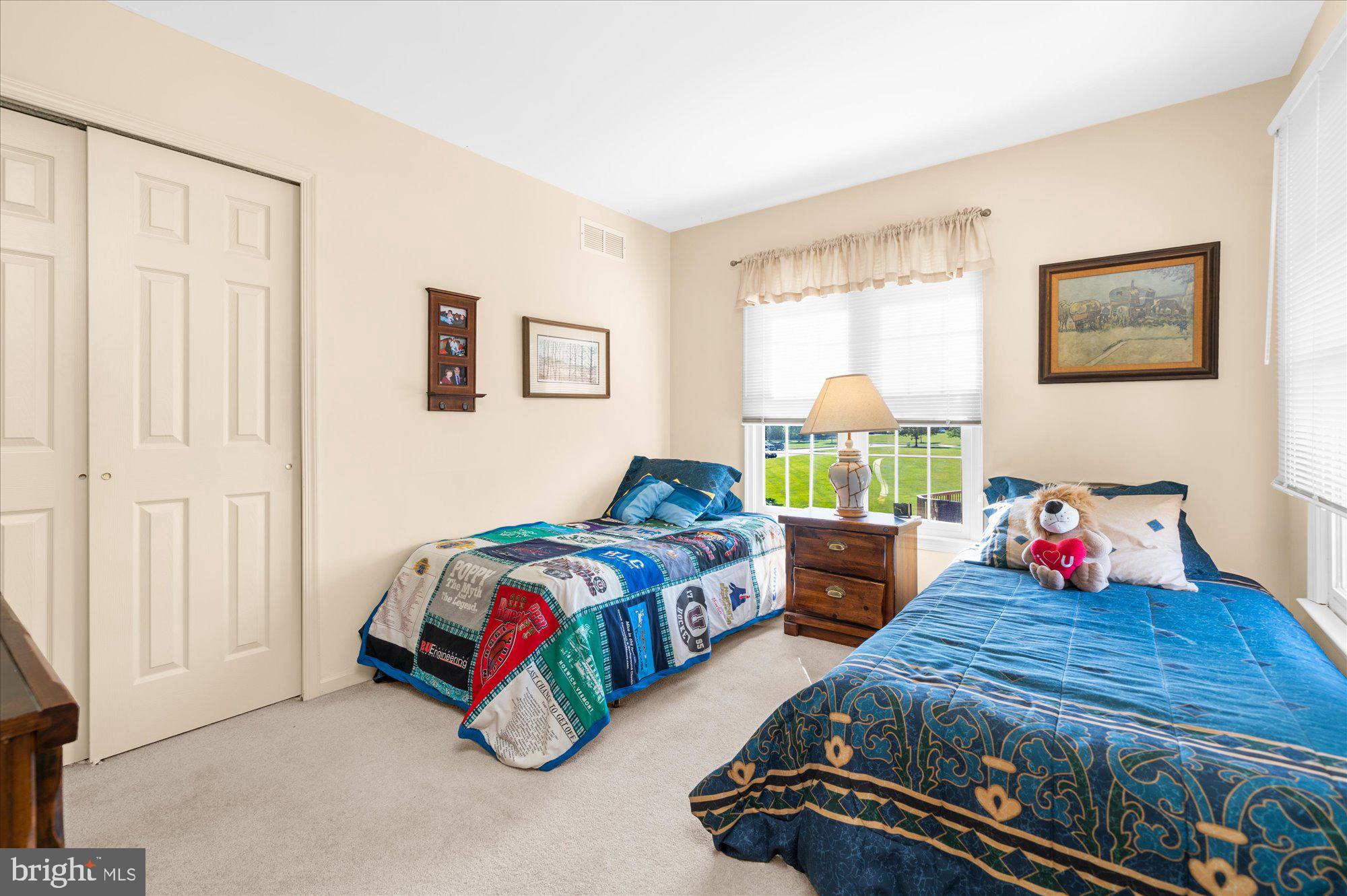 CHARLESTOWNE - Residential