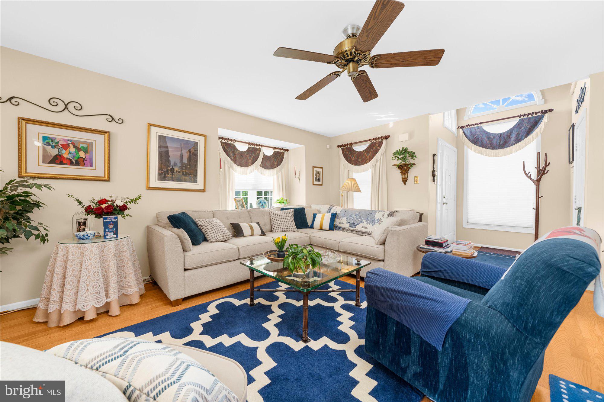 CHARLESTOWNE - Residential