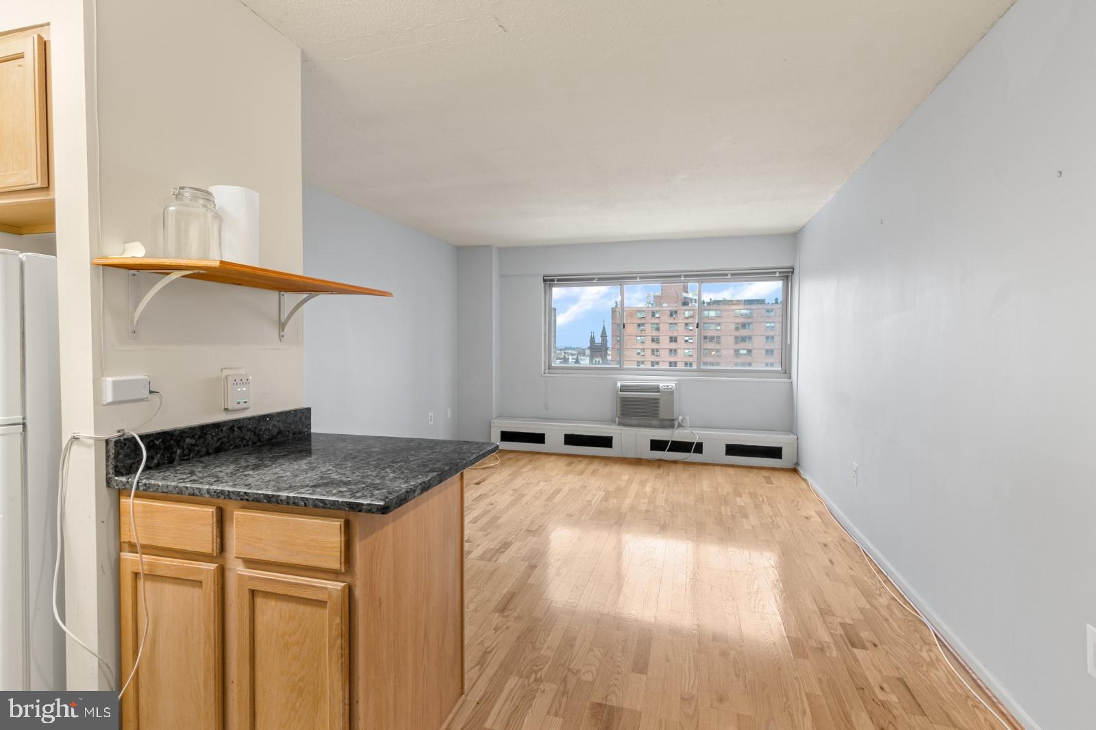 CENTER CITY - Residential Lease