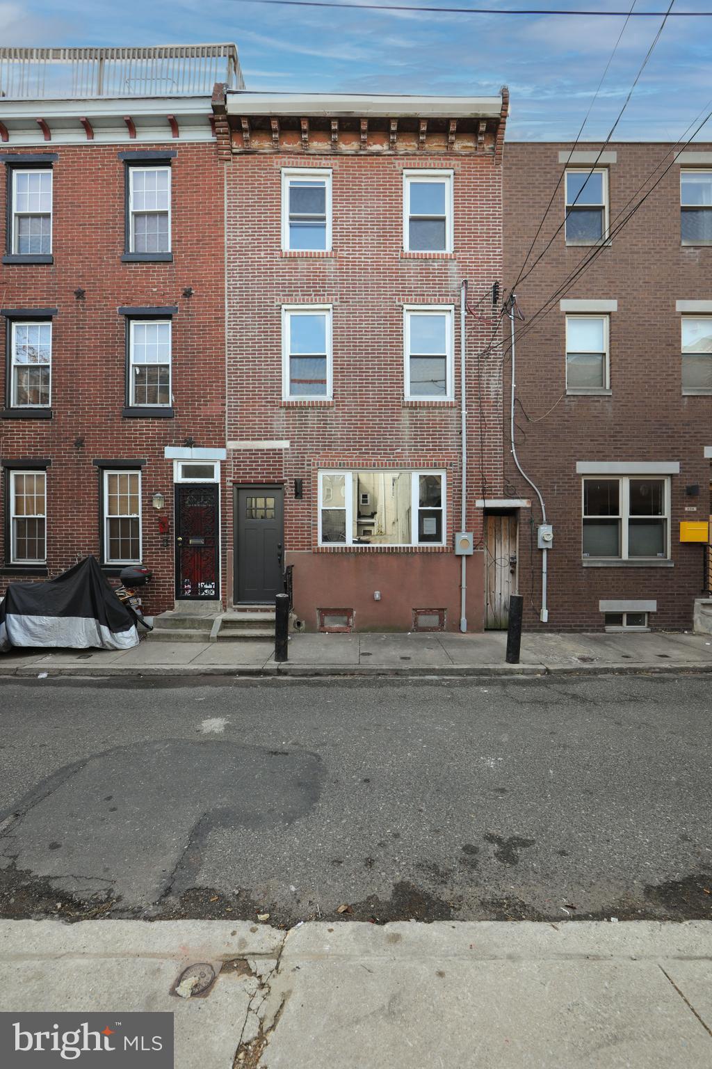 ITALIAN MARKET - Residential