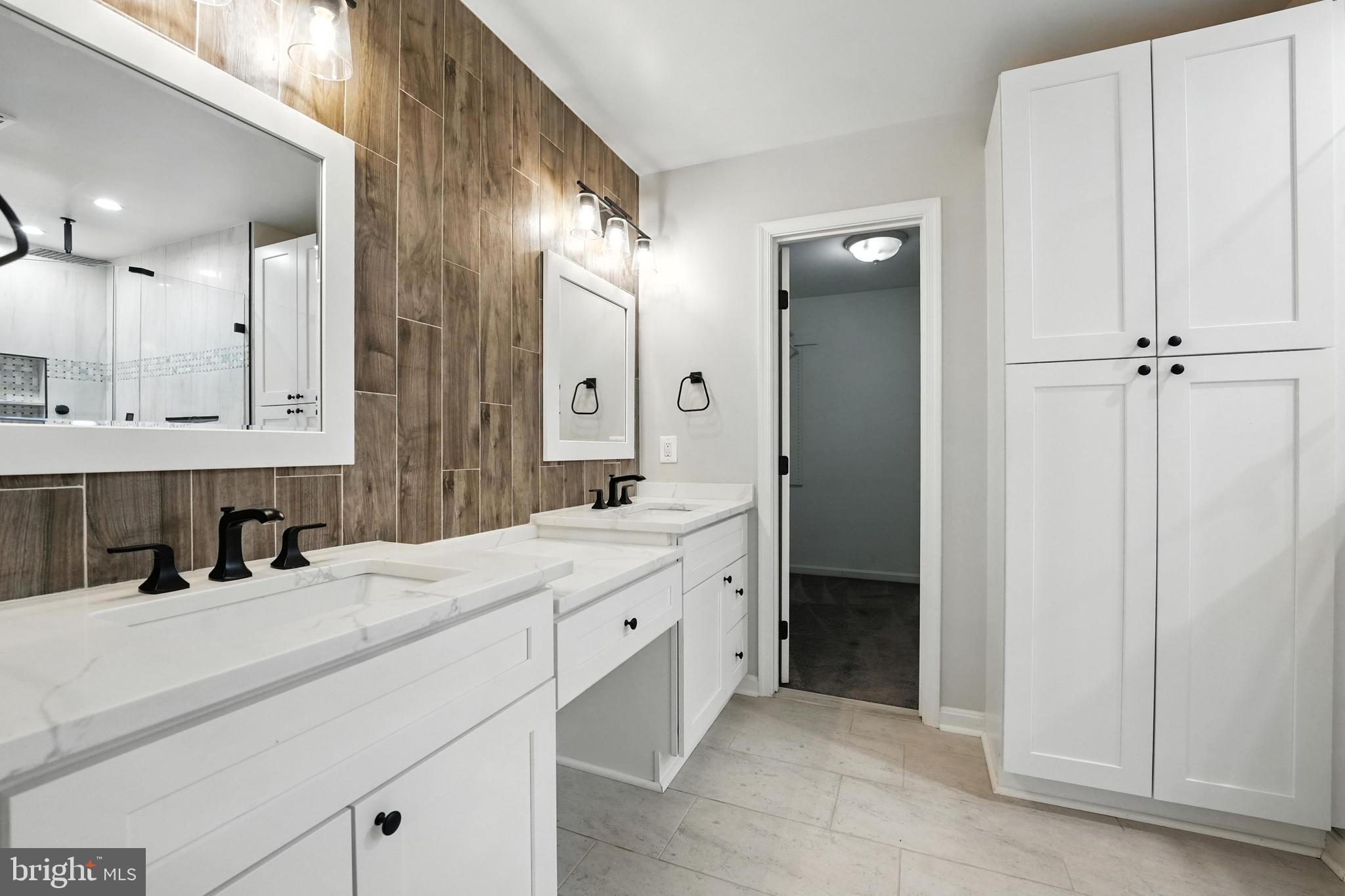 RAINTREE - Residential