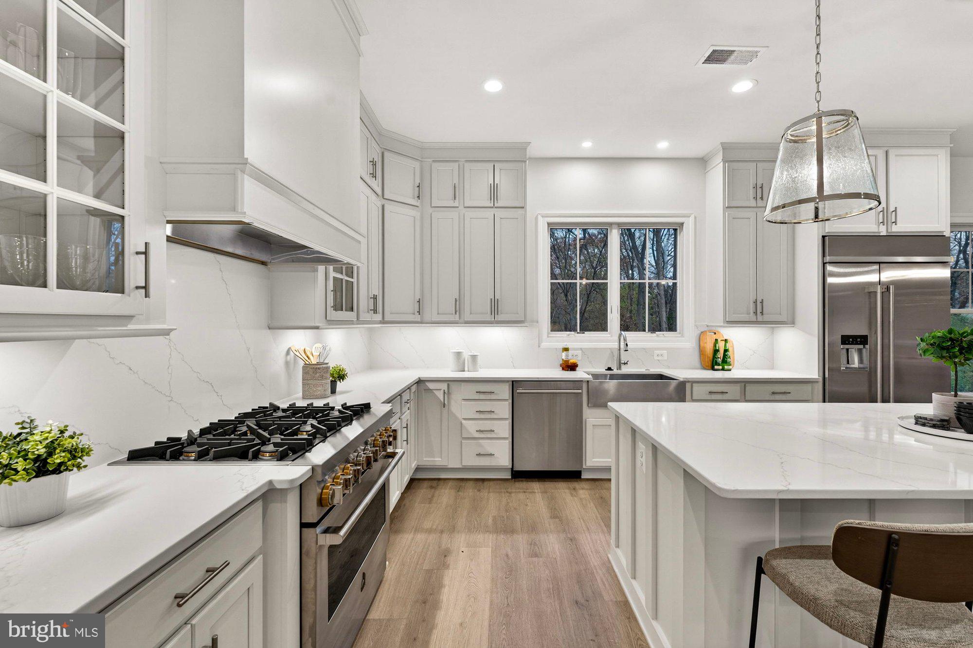 LITTLE VIENNA ESTATES - Residential