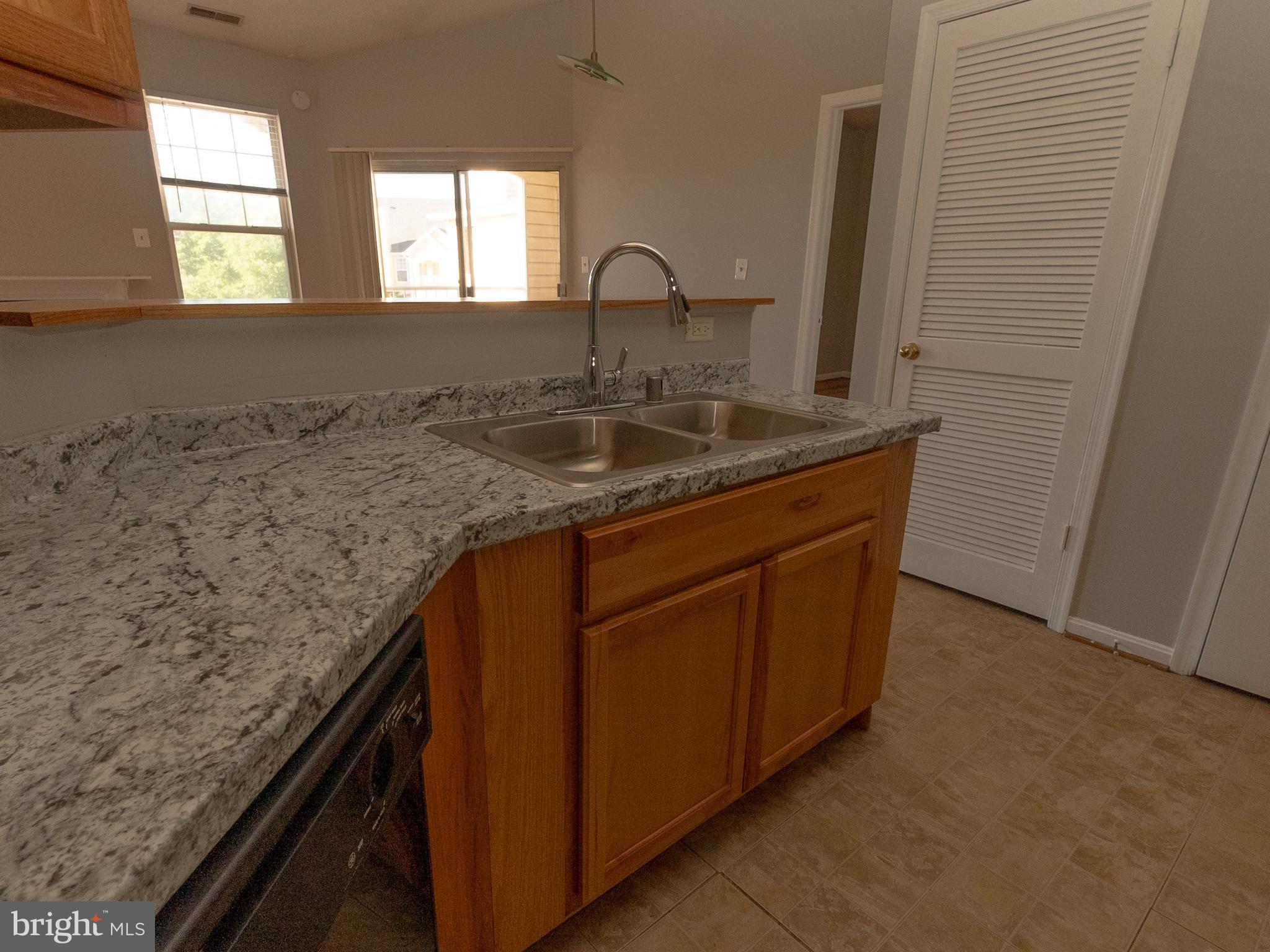BRISTOL PARK - Residential