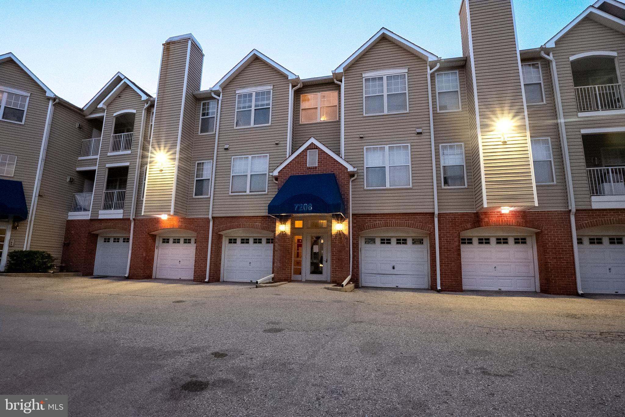 BRISTOL PARK - Residential