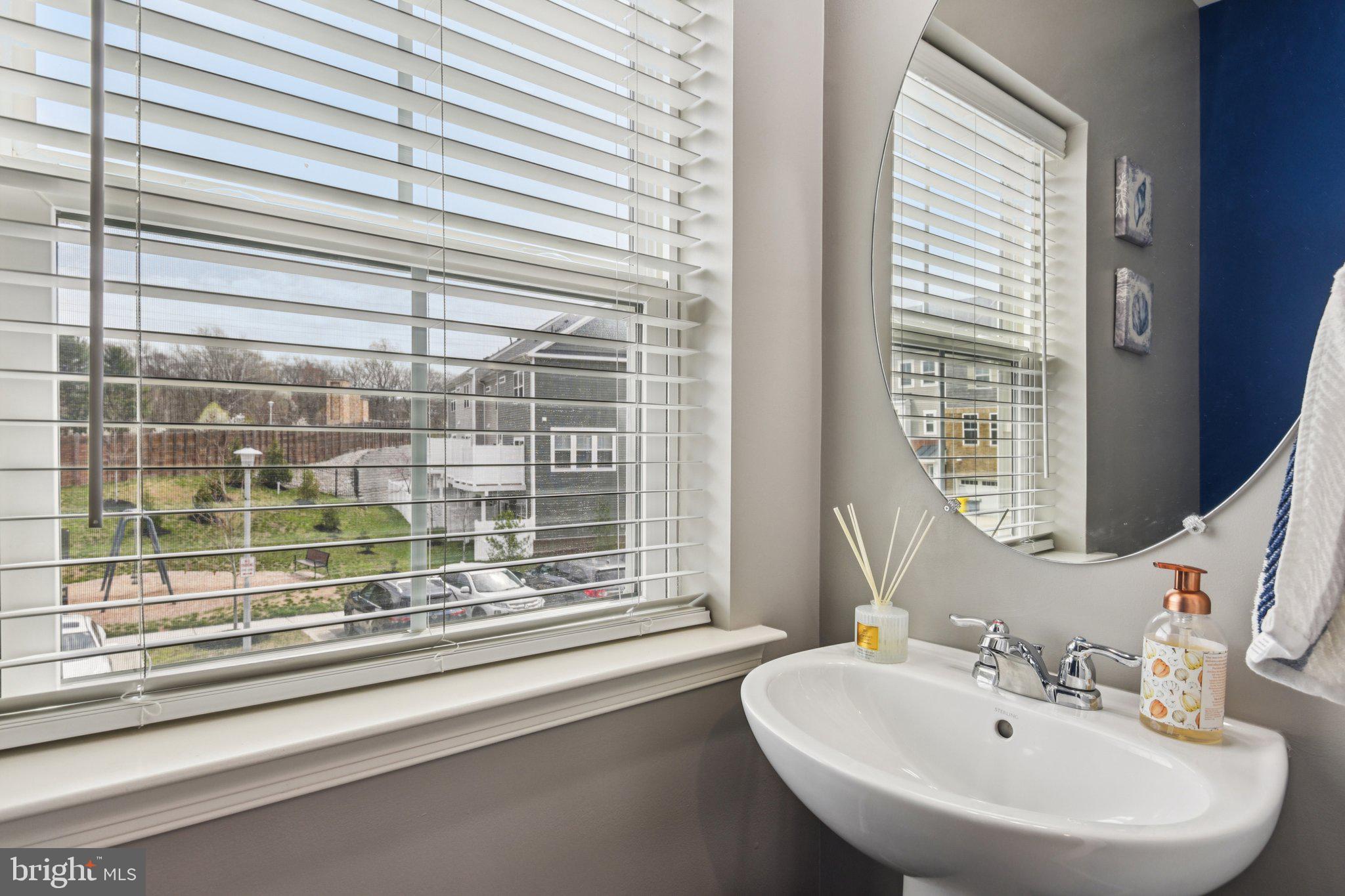 RIVERWALK AT CROFTON - Residential Lease