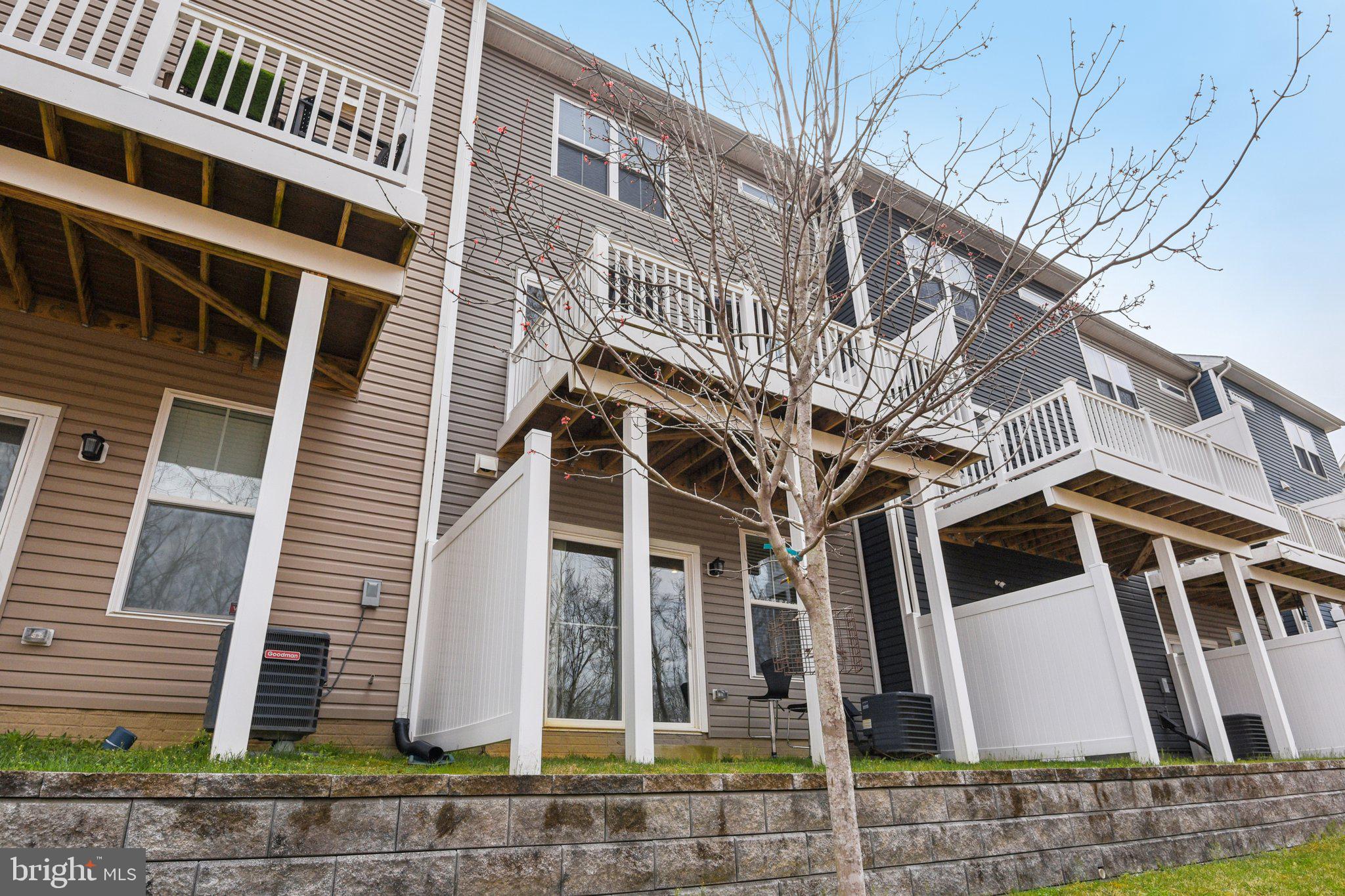 RIVERWALK AT CROFTON - Residential Lease