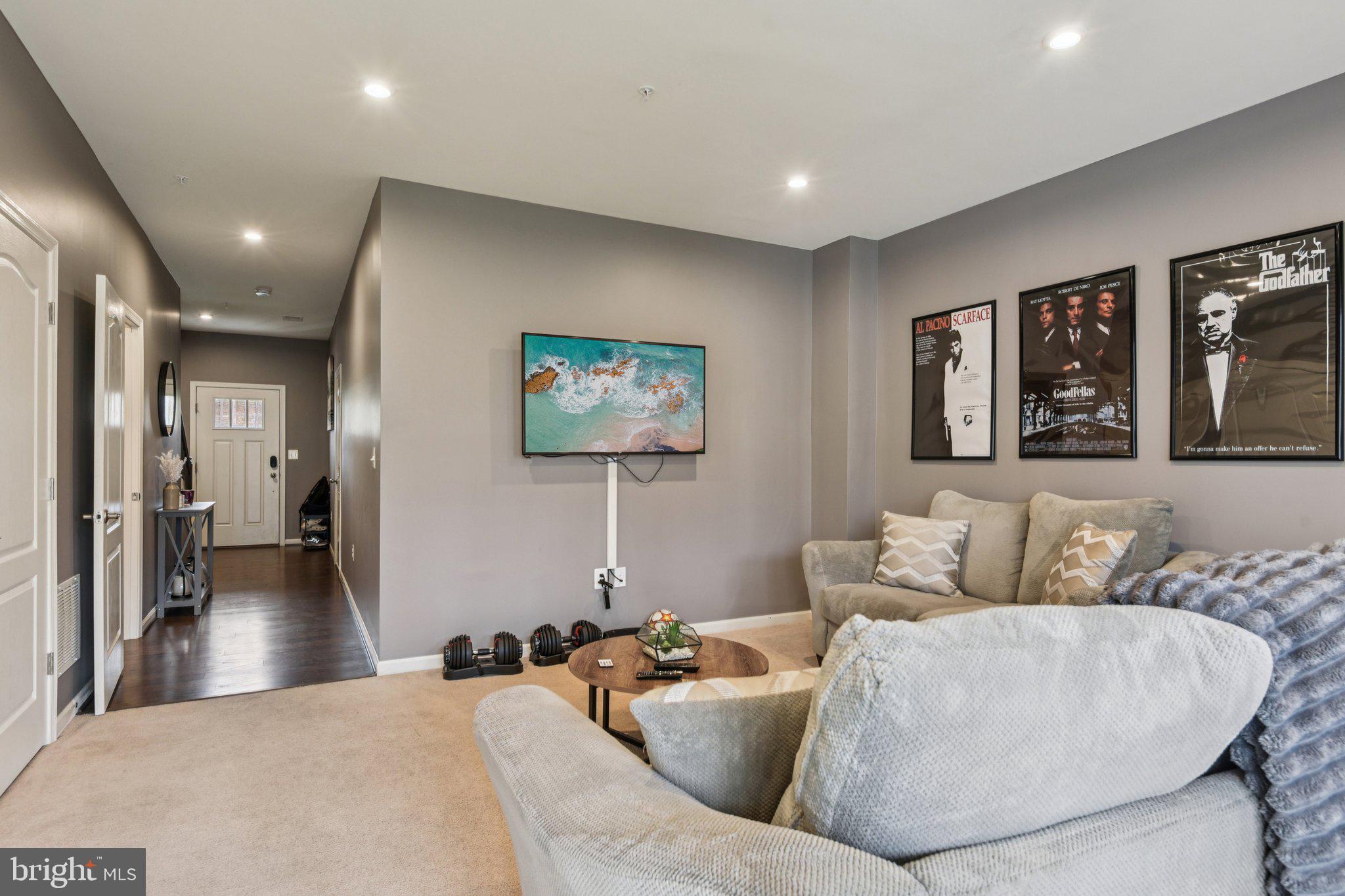 RIVERWALK AT CROFTON - Residential Lease