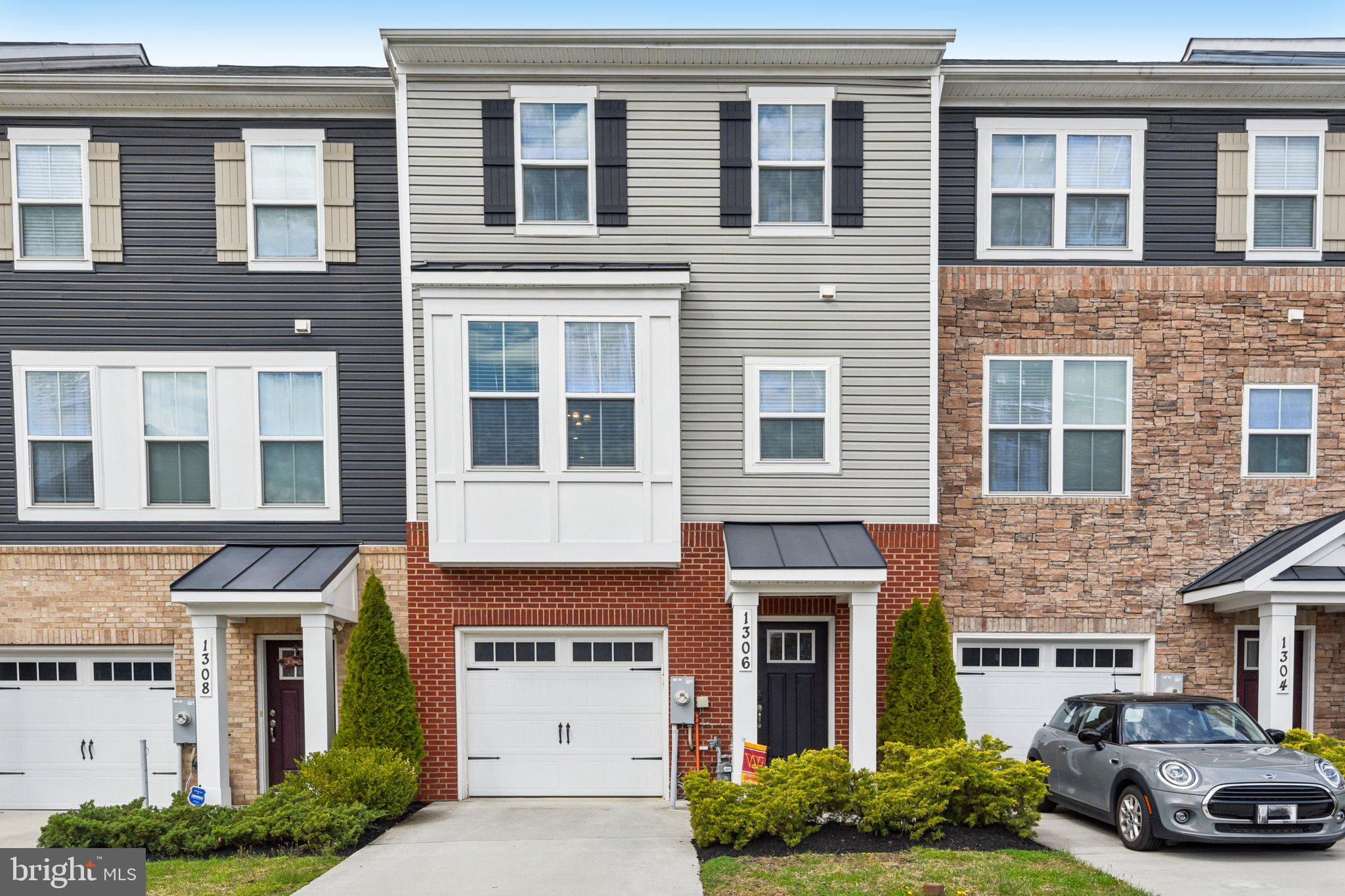 RIVERWALK AT CROFTON - Residential Lease