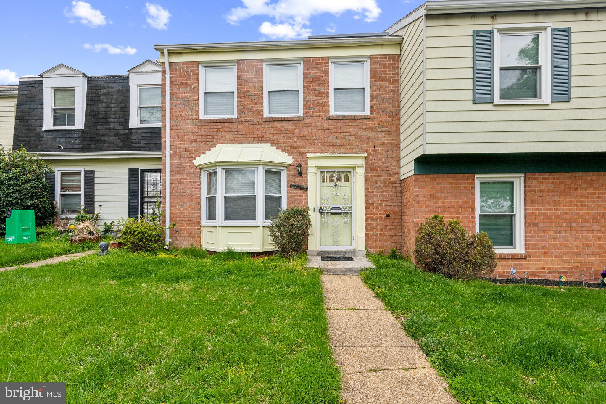 HILLCREST TOWNE - Residential