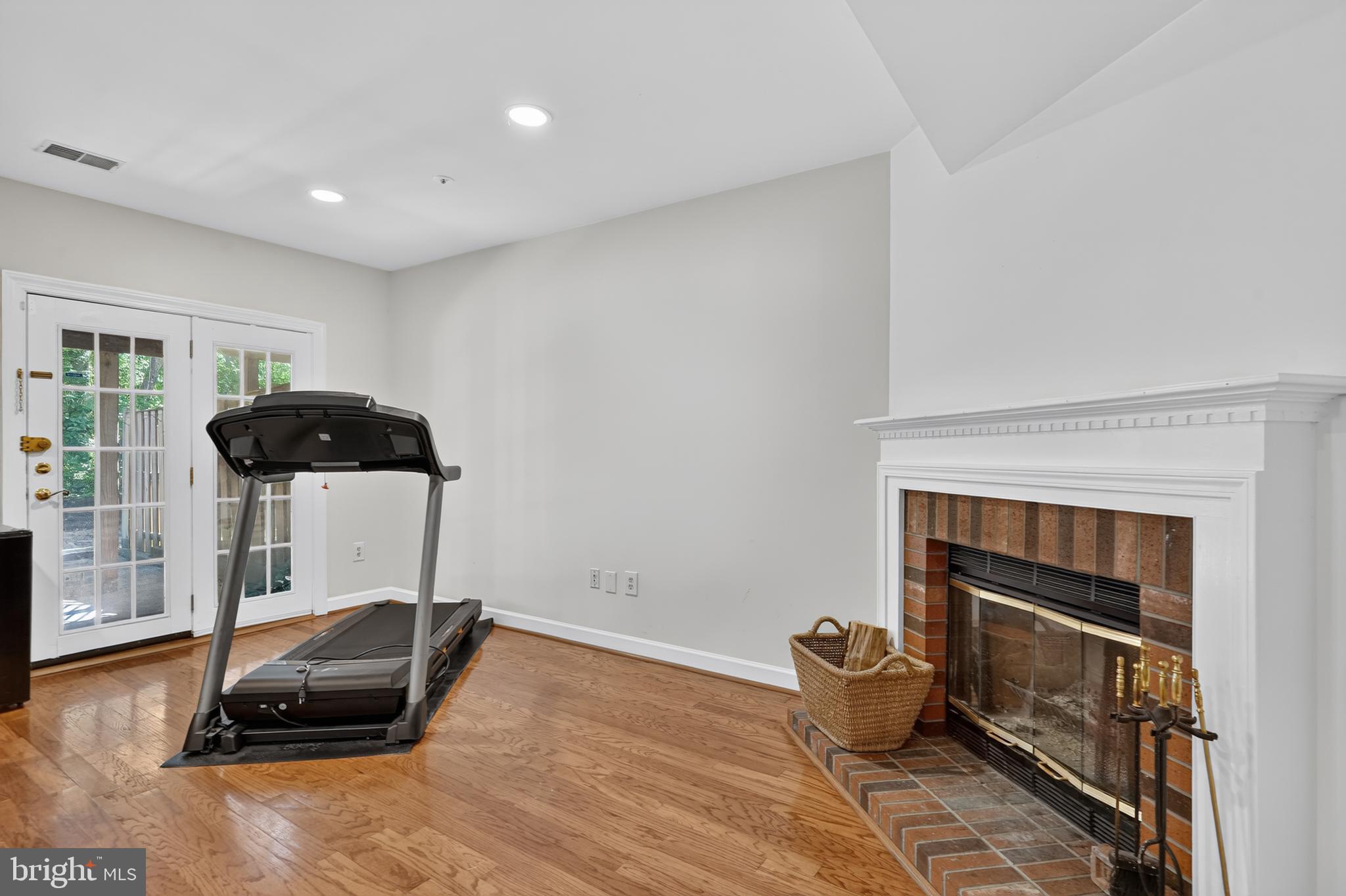 THE GREENS AT FAIRWAY HILLS - Residential