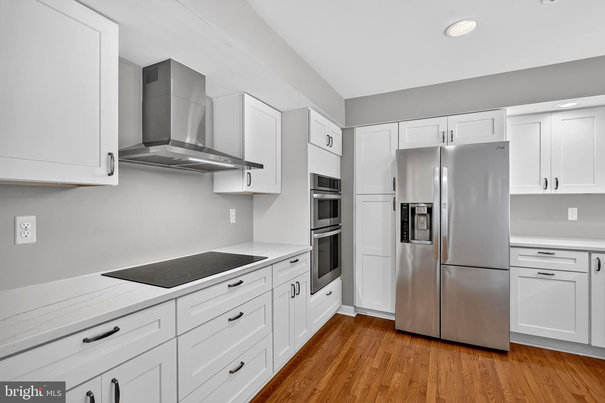 THE GREENS AT FAIRWAY HILLS - Residential