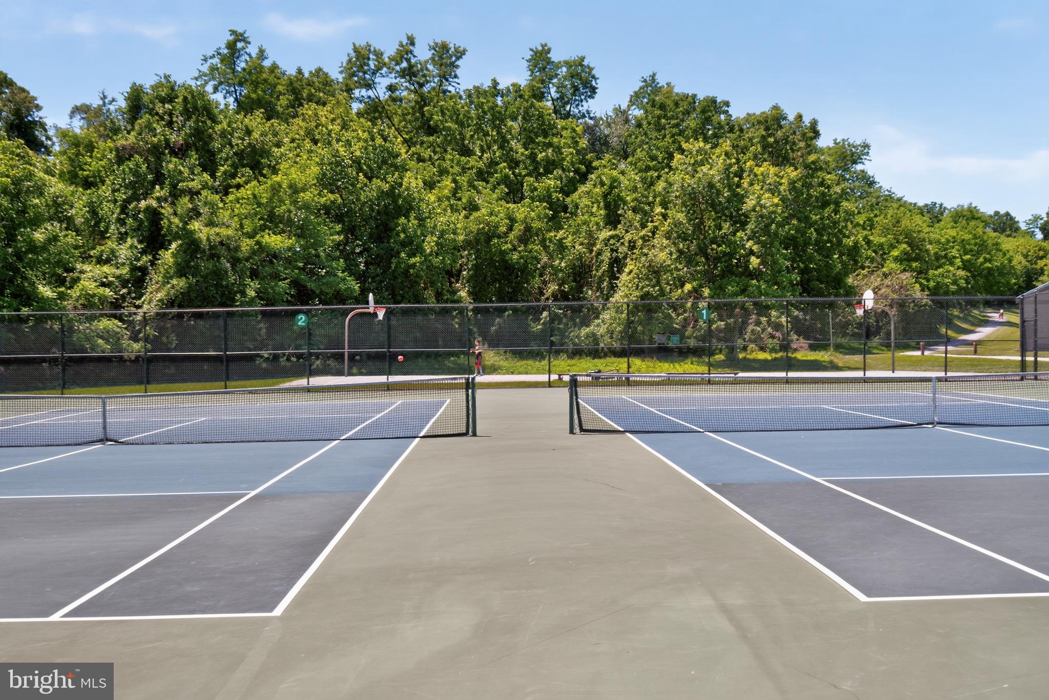 THE GREENS AT FAIRWAY HILLS - Residential