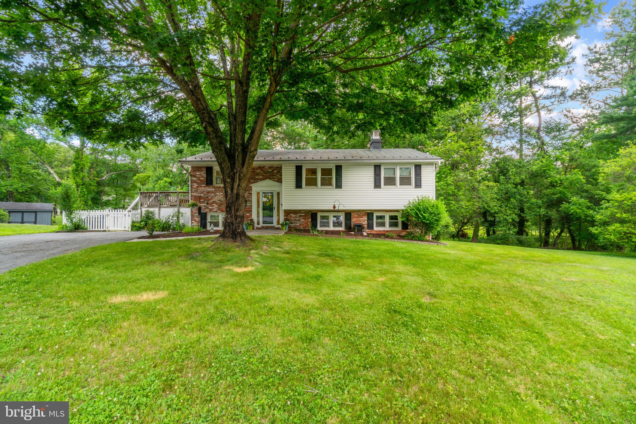 CHATEAU RIDGE - Residential