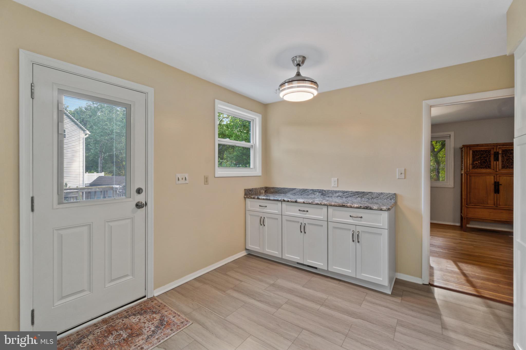 CHATEAU RIDGE - Residential