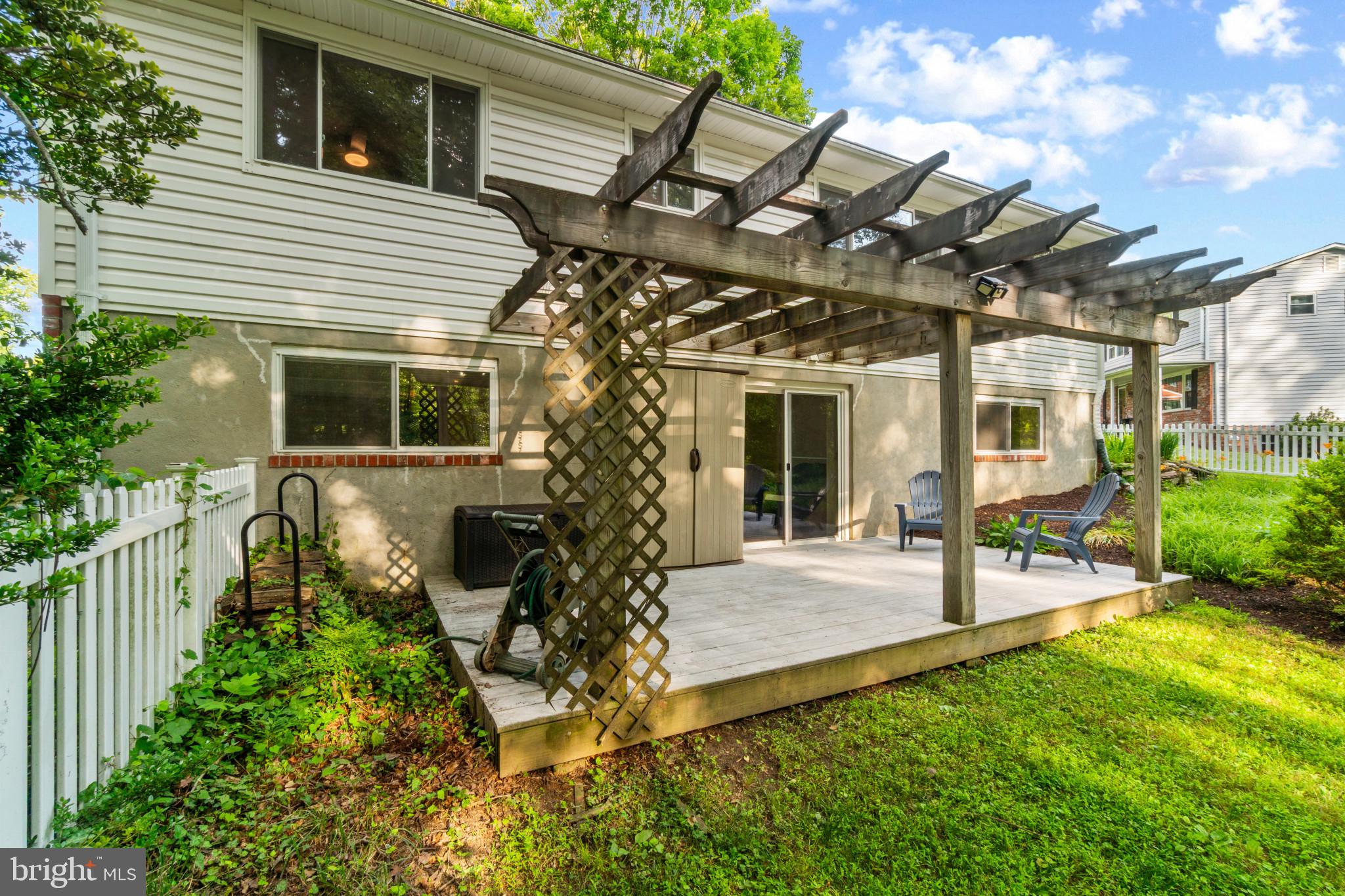 CHATEAU RIDGE - Residential