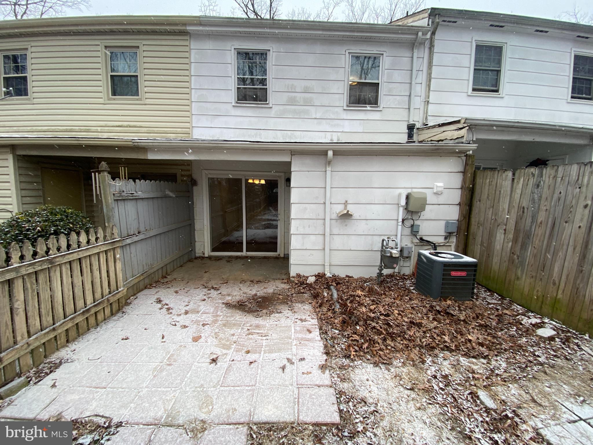 OLDE GREENWICH - Residential Lease