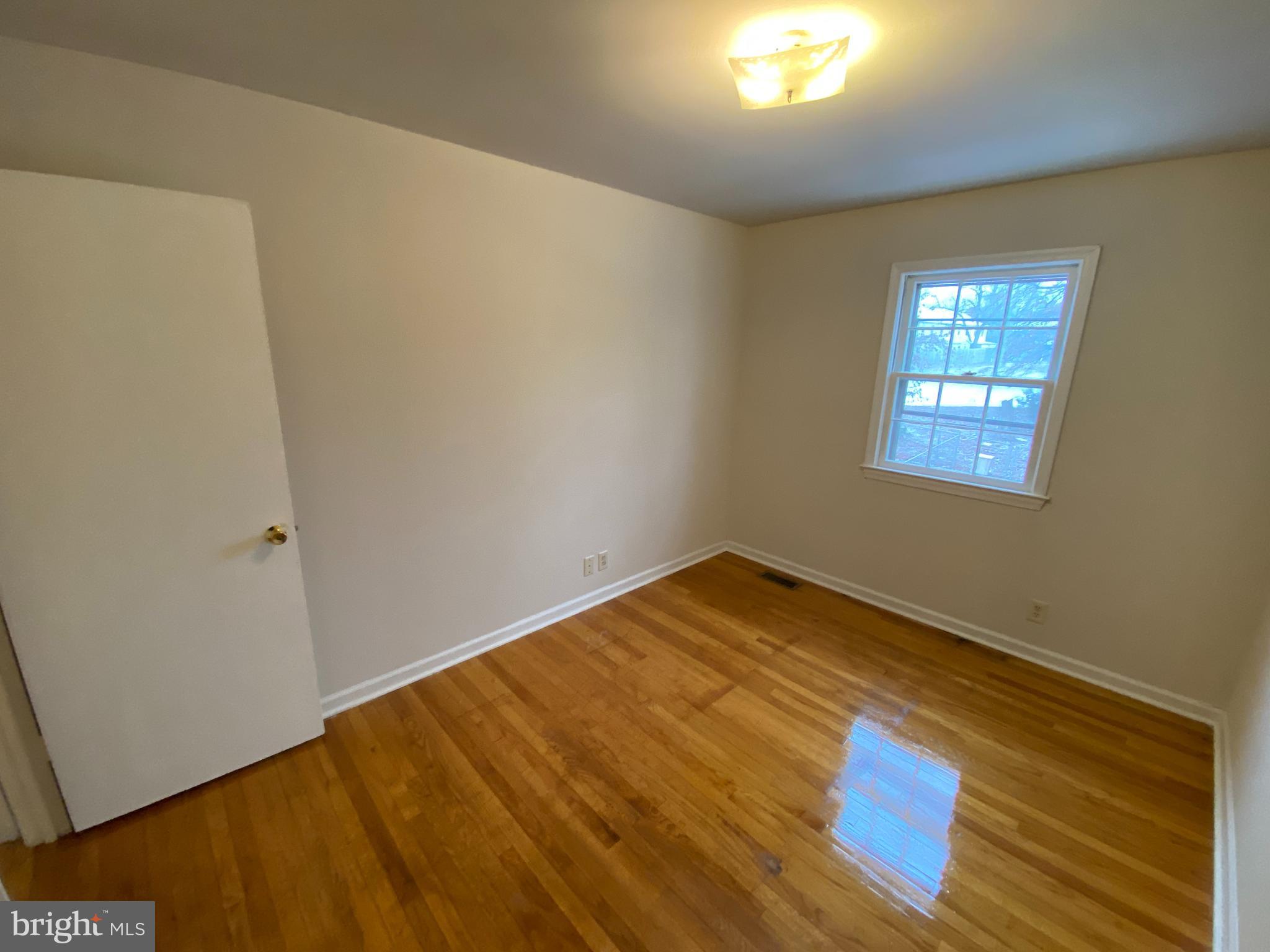 OLDE GREENWICH - Residential Lease