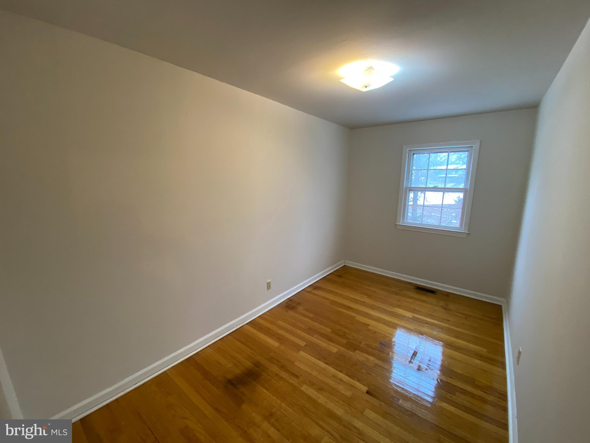 OLDE GREENWICH - Residential Lease