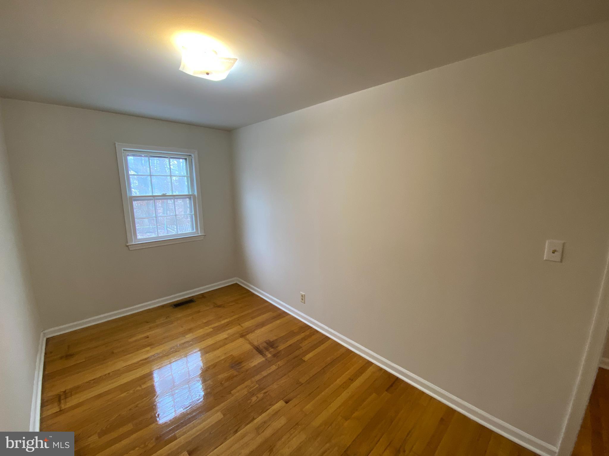 OLDE GREENWICH - Residential Lease