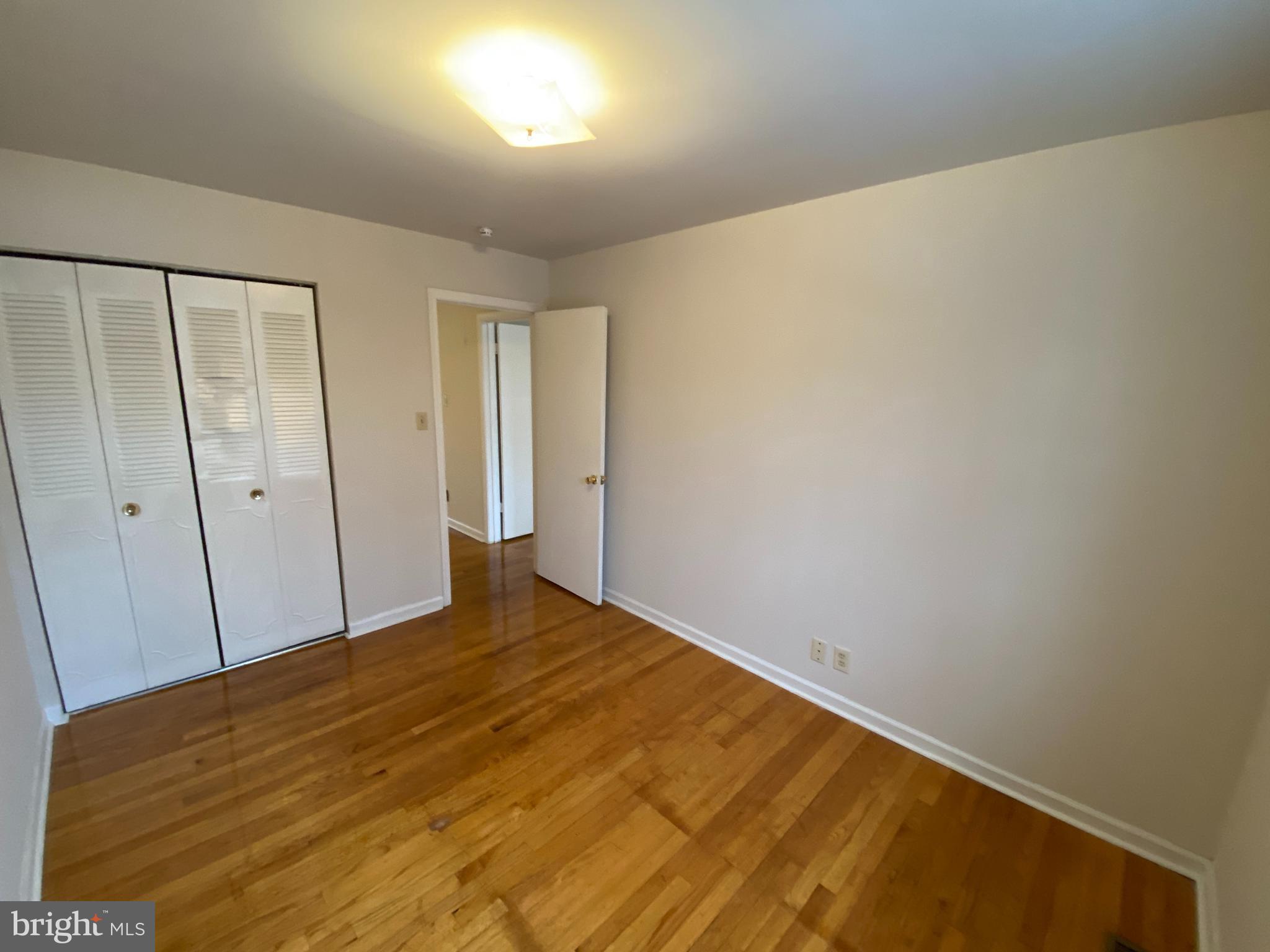 OLDE GREENWICH - Residential Lease