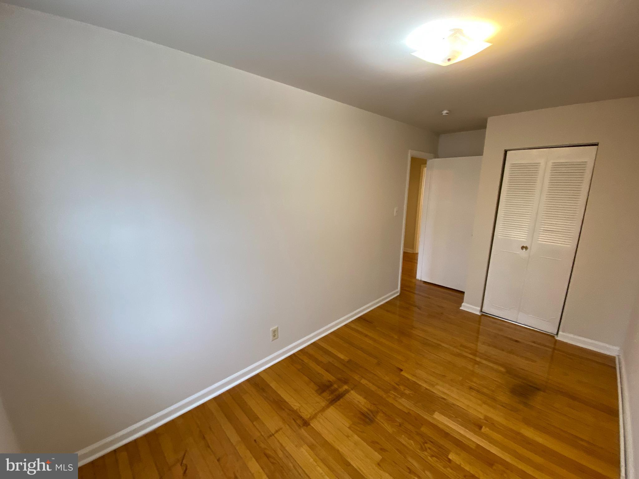OLDE GREENWICH - Residential Lease