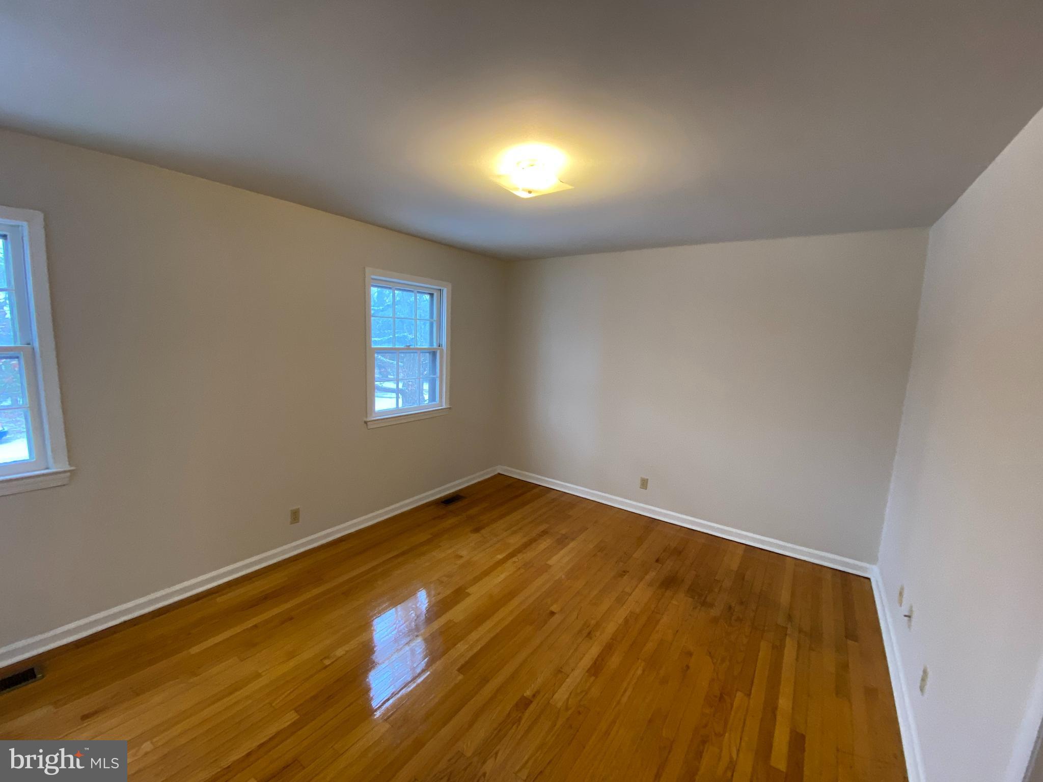 OLDE GREENWICH - Residential Lease