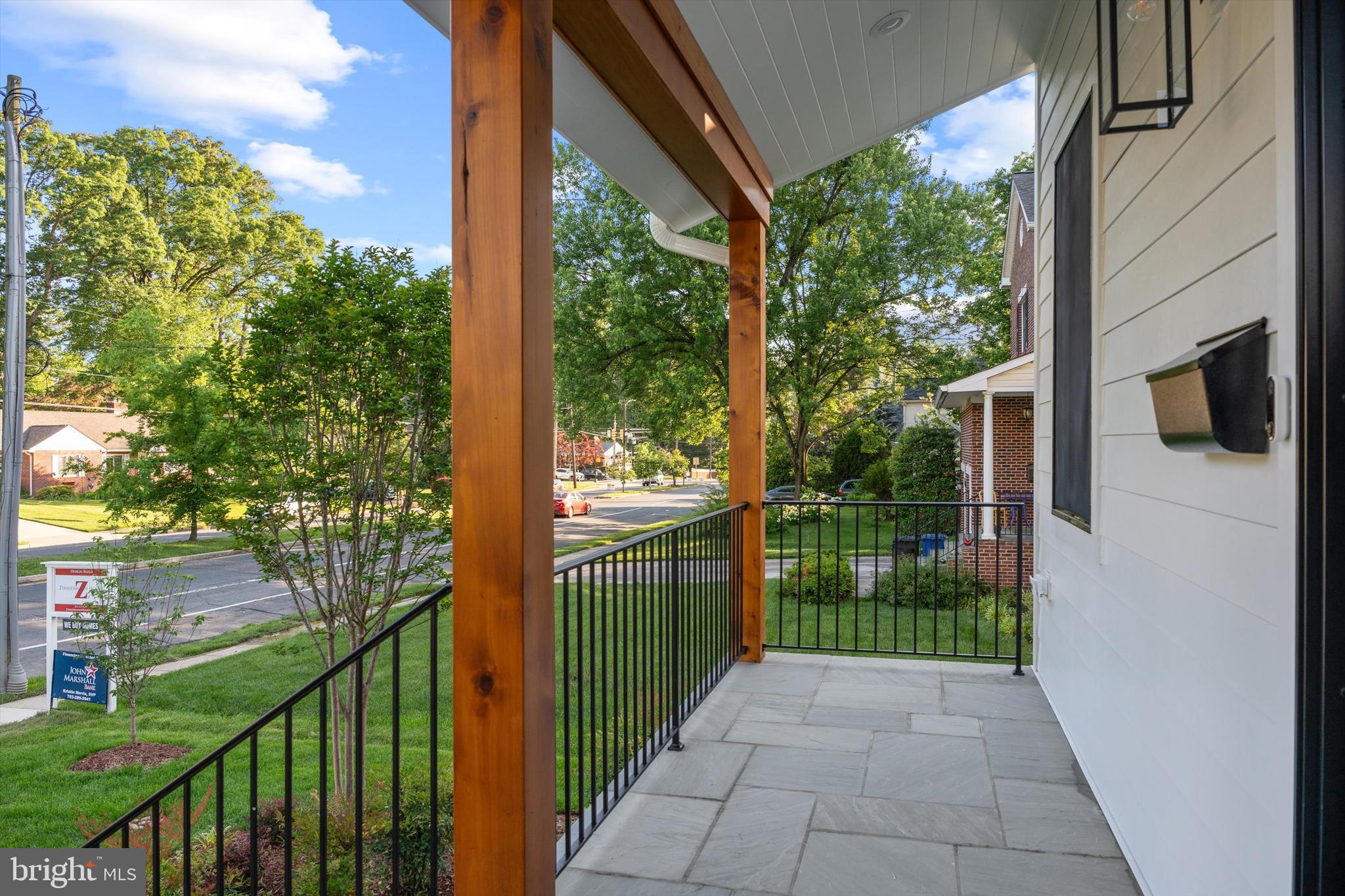 BERKSHIRE OAKWOOD - Residential
