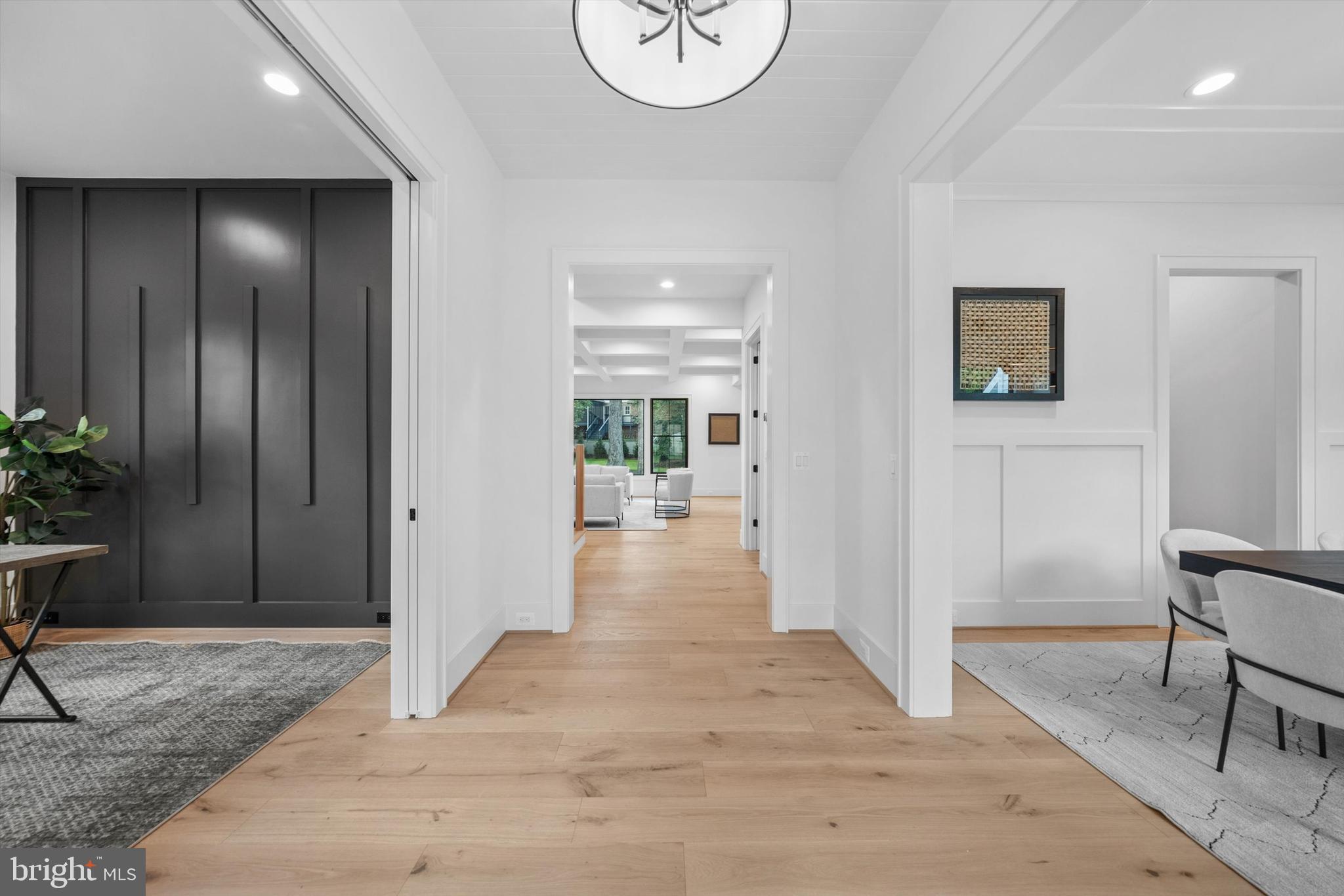 BERKSHIRE OAKWOOD - Residential