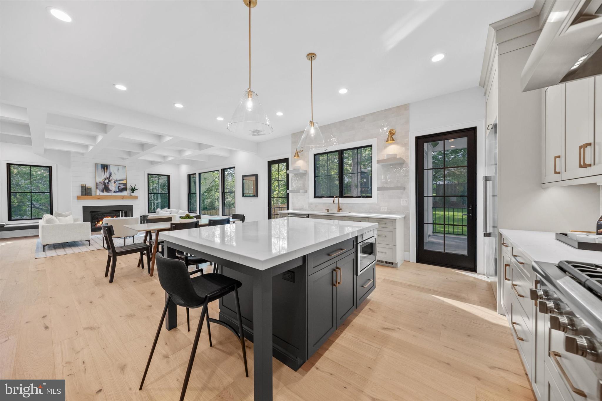 BERKSHIRE OAKWOOD - Residential