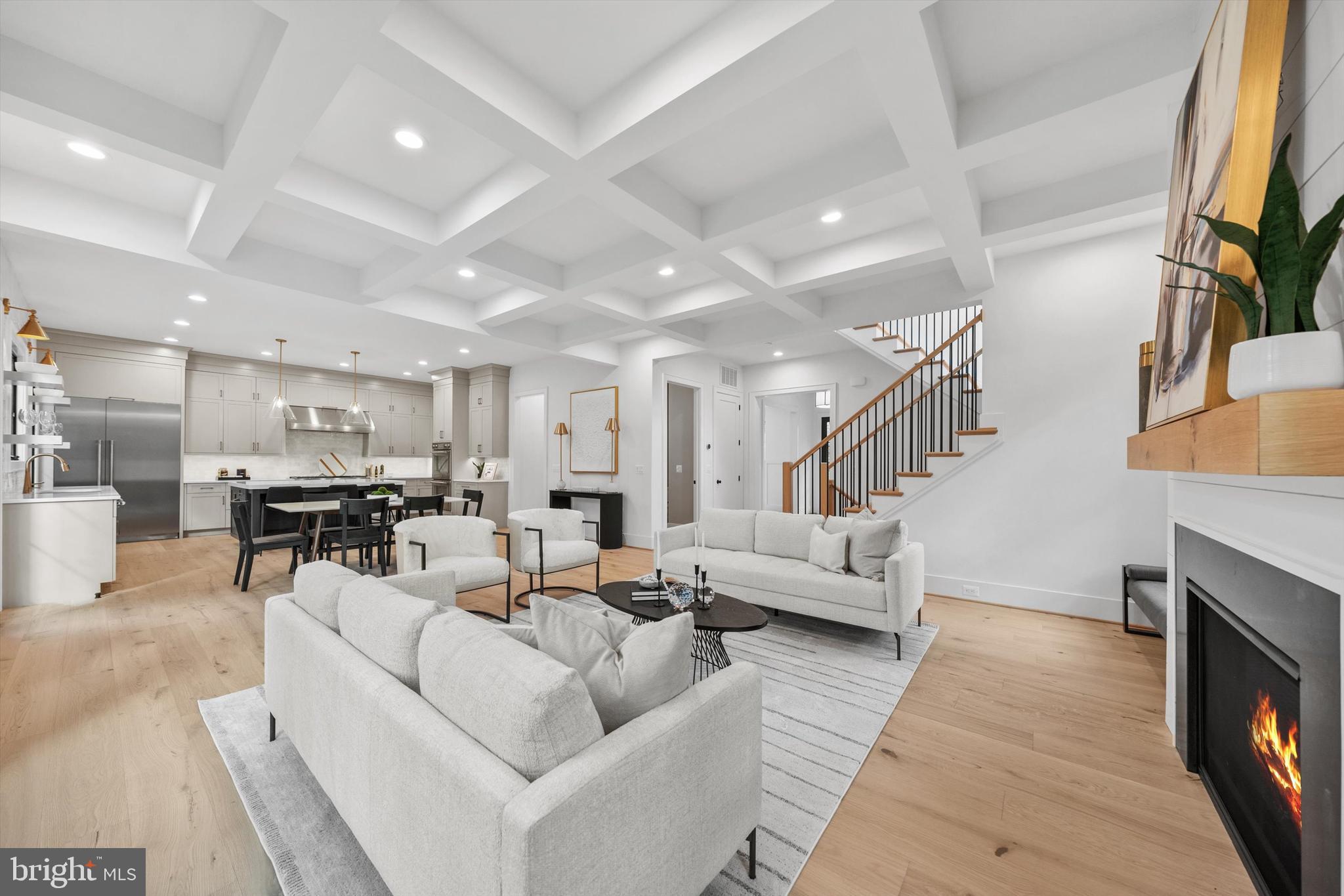 BERKSHIRE OAKWOOD - Residential