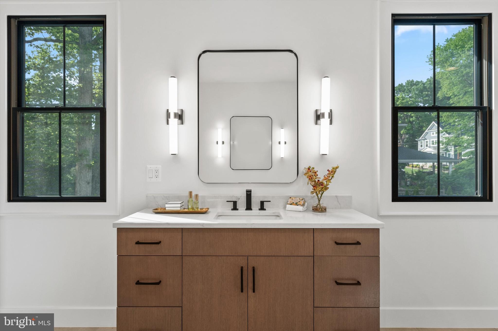 BERKSHIRE OAKWOOD - Residential