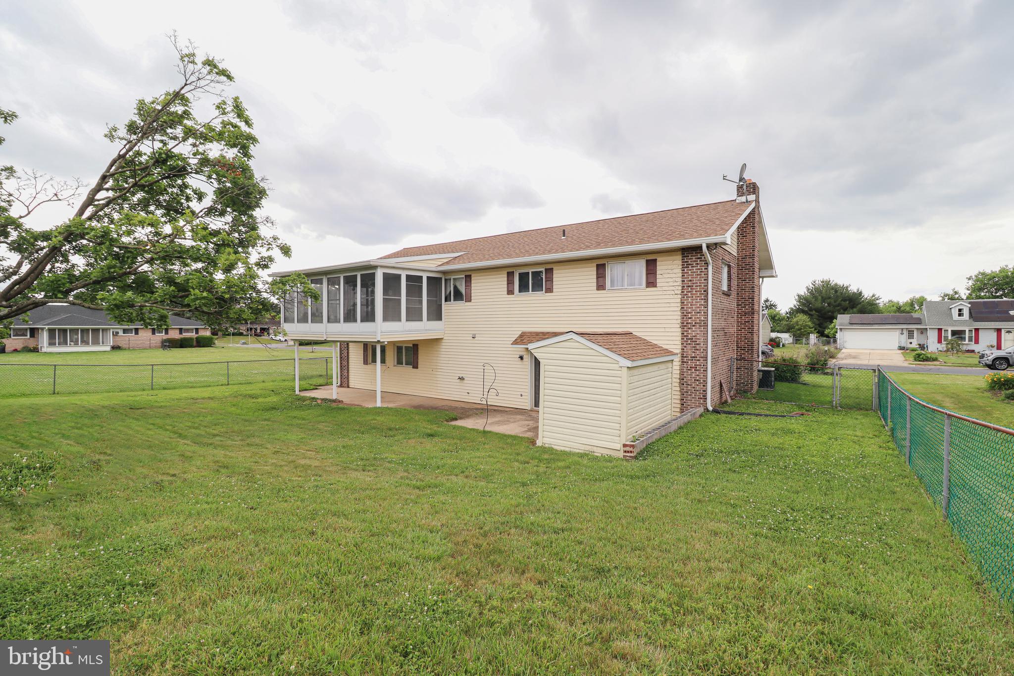 FENWICK HEIGHTS - Residential