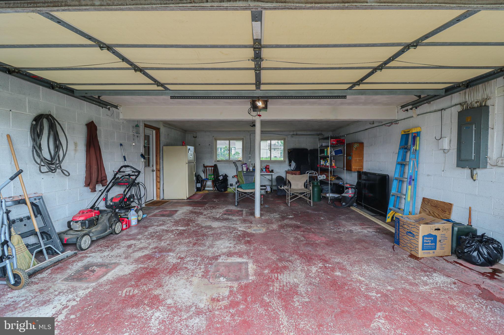 FENWICK HEIGHTS - Residential